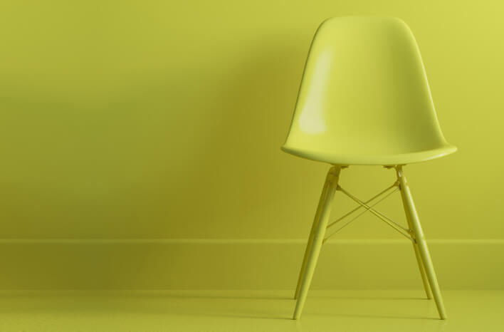 Canon | Interieurdecoratie | Groene stoel en behang | Think Decór